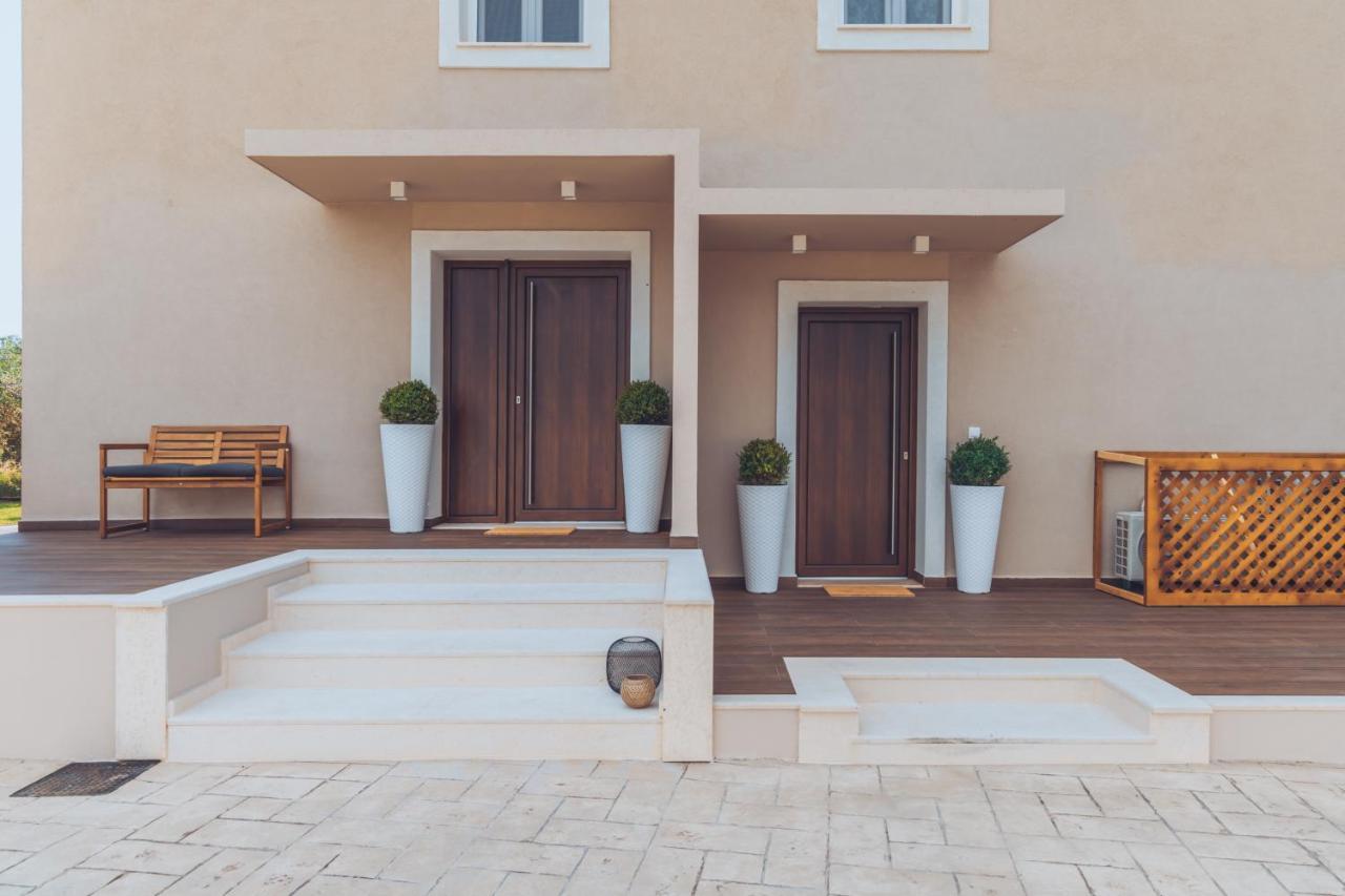 Melena Premium Suites Рода Екстериор снимка