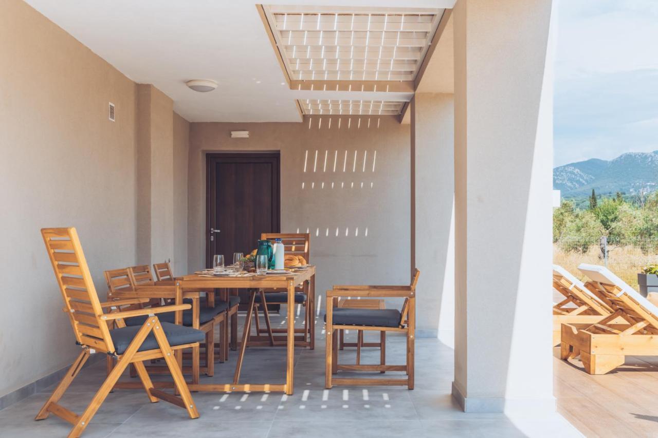 Melena Premium Suites Рода Екстериор снимка
